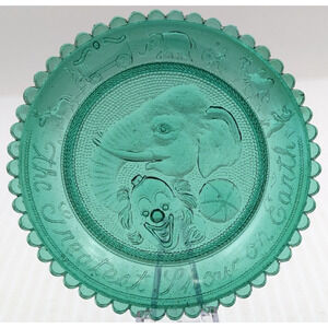 The Greatest Show on Earth Circus Glass Window Decor Pairpoint Cup Plate Green
